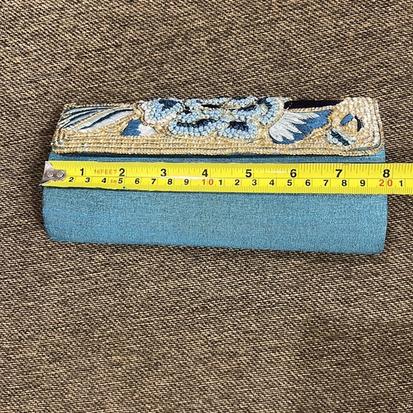 2 chic - Picture 7 of 9